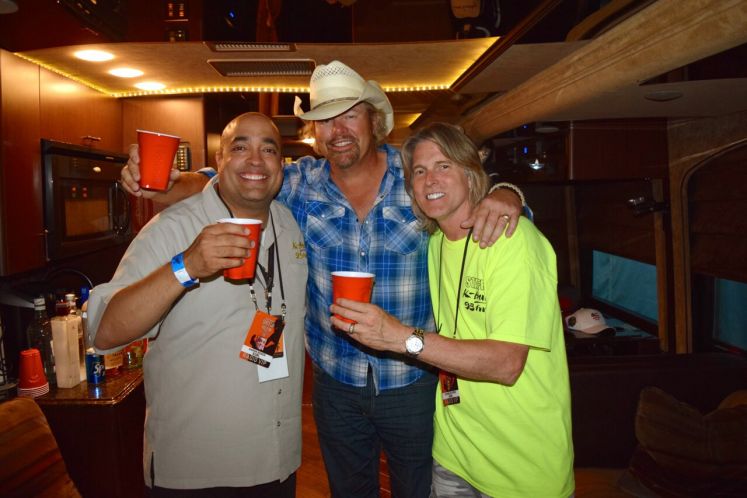 Toby Keith, KBUL, Country Explosion, Show Dog, Universal