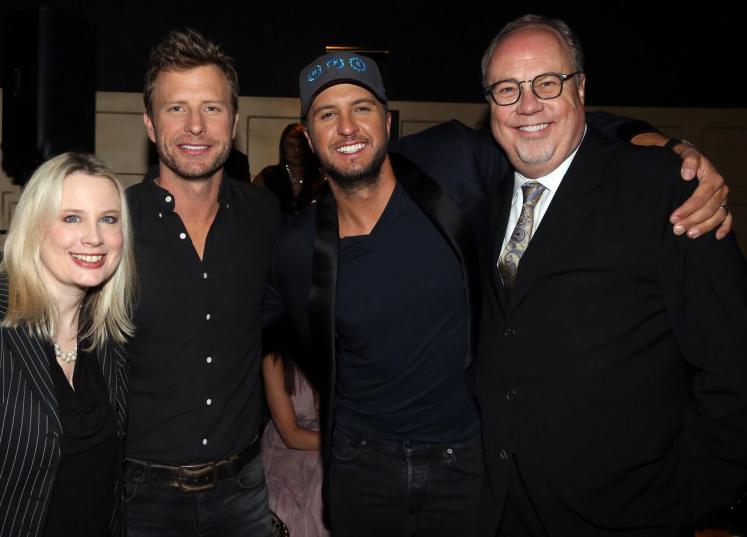 Capitol Nashville, Dierks Bentley, Luke Bryan, UMG Nashville, Mike Dungan, Cindy Mabe, 51st Academy Of Country Music Awards, Somewhere On A Beach, Huntin', Fishin' And Lovin' Every Day
