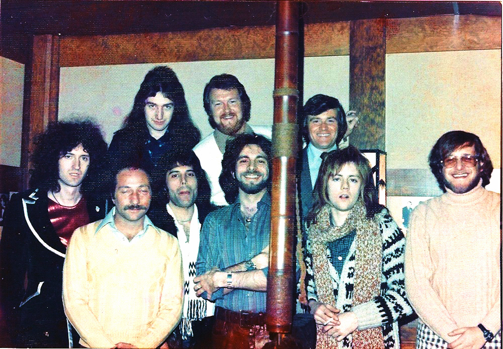 Retro - Joel Denver with Queen at WFIL