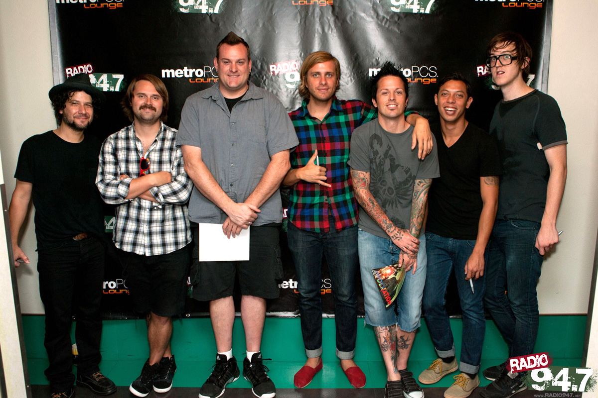 KKDO/Sacramento had AWOLNation play in the metroPCS lounge.  Lined up with AWOLNation are Radio 94.7's Cooper (3rd from left) and Casey (3rd from right).  Check out AWOLNATION playing their Top 5 hit "Sail" by clicking 