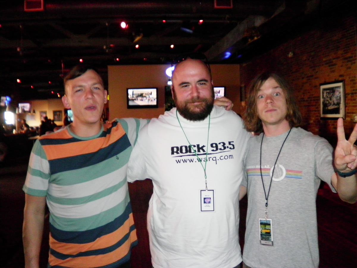 WARQ's Matt Lee hangs with Cage The Elephant