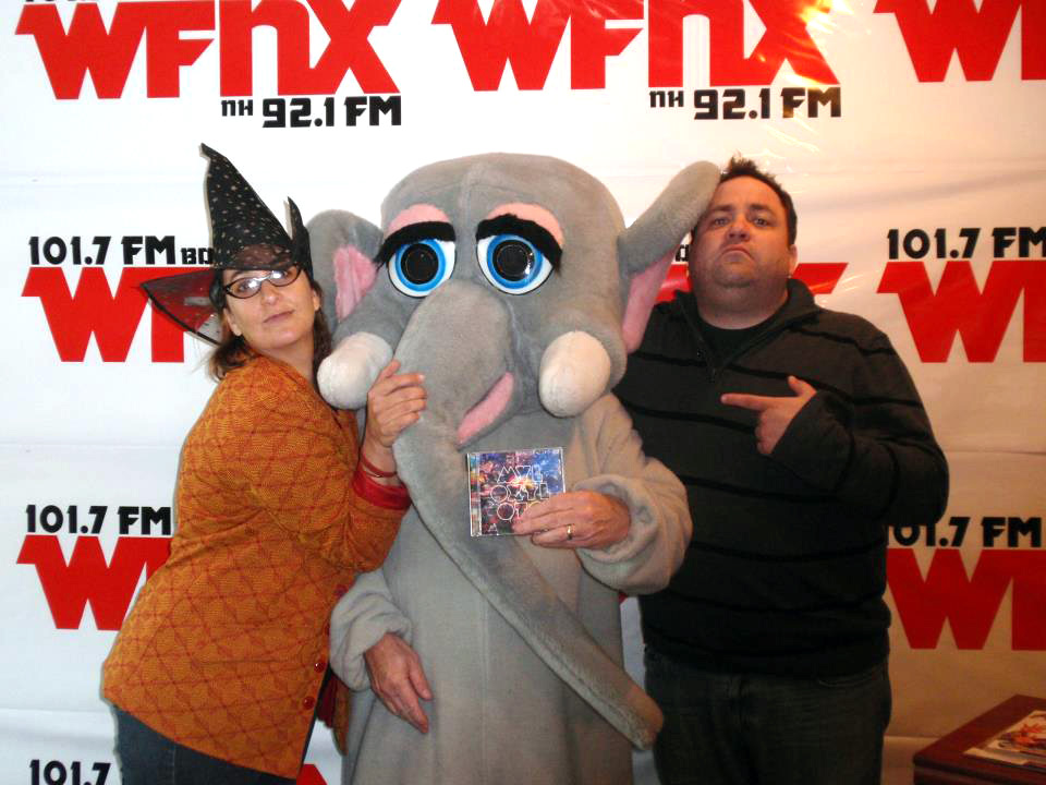 The Coldplay elephant stops by WFNX