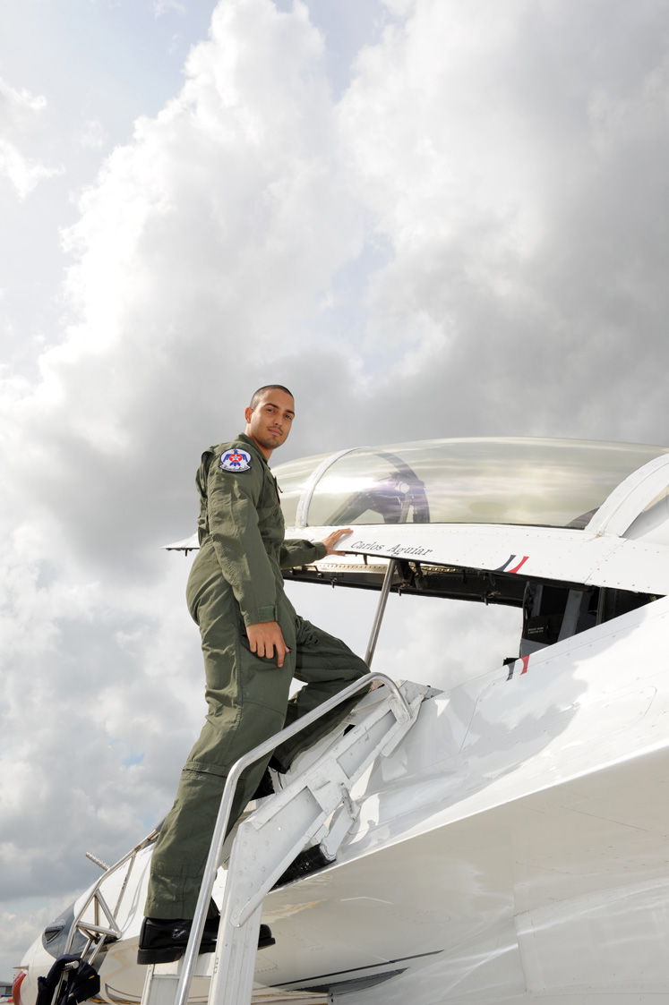 NGEN KSBJ/Houston's PD Carlos Aguiar gets a ride with the Thunderbirds