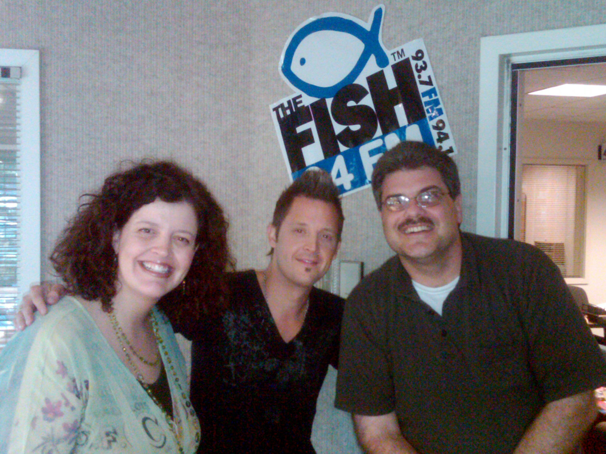 Fish/Nashville's Doug and Kim welcome Lincoln Brewster