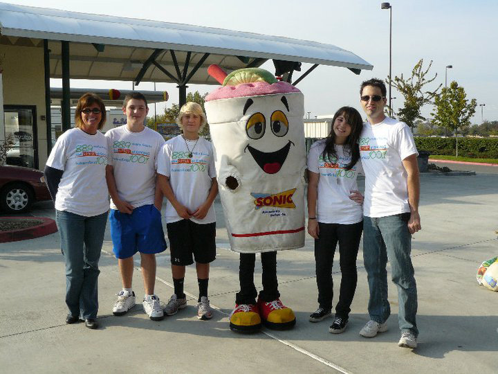 KDUV/Visalia, CA teamed up with Sonic for Turkey for T-shirts