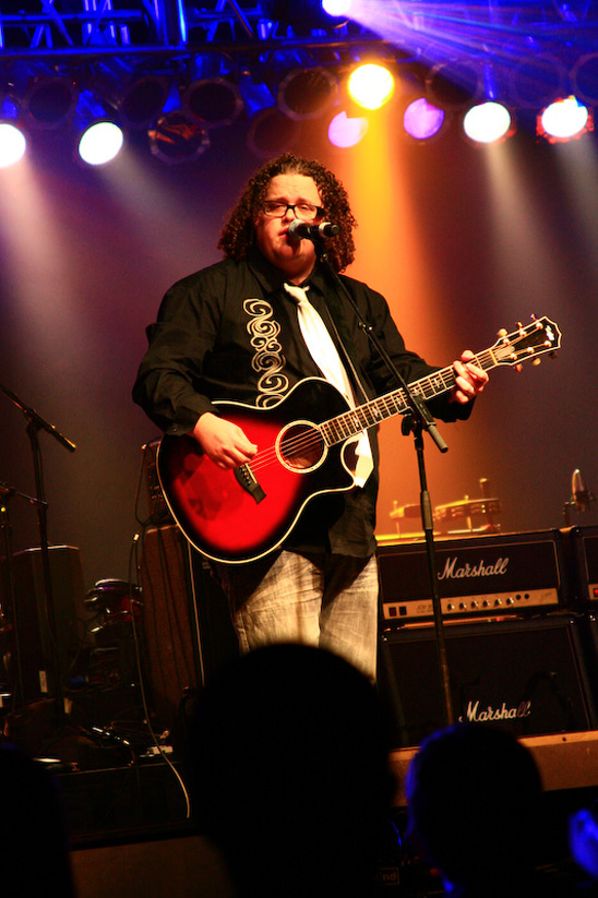 Chris Sligh performs at Momentum 2010
