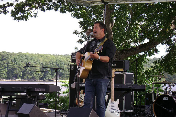 Mark Harris performs at Swiftwaters Music Fest