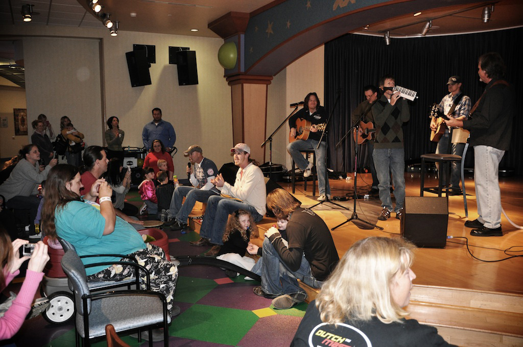 Bucky Covington, Love And Theft and Sawyer Brown perform at Vanderbilt Children's Hospital