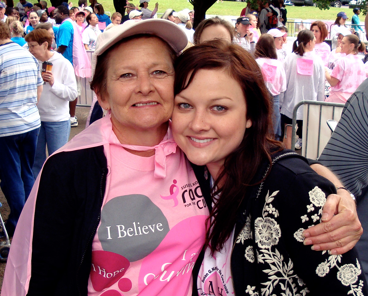 Ashley Ray at the Susan G. Komen walk for the Cure