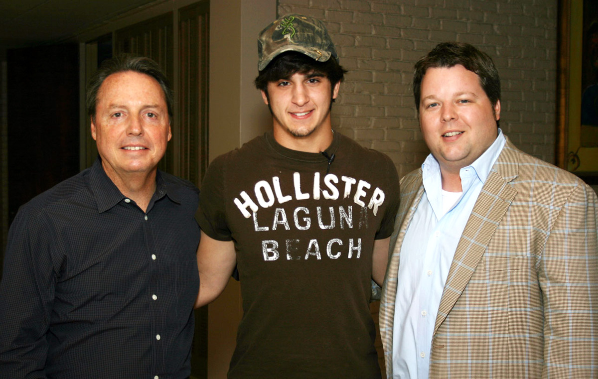Michael Nelson signs with BMI