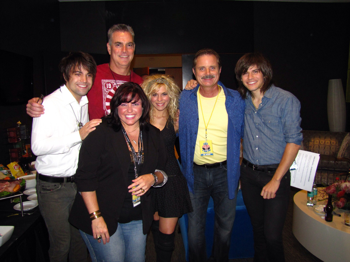 The Band Perry performs at KMLE/Phoenix's "8 Man Jam"