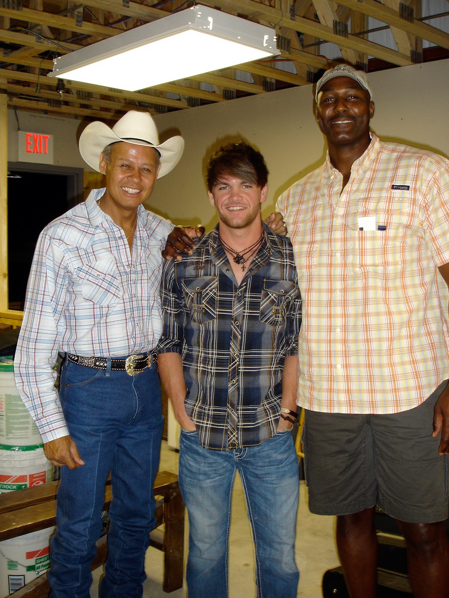 Neal McCoy and Dylan Robinson with Karl Malone