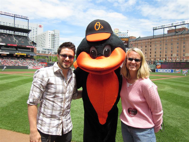 Danny Gokey sing the National Anthem at Oriole's game