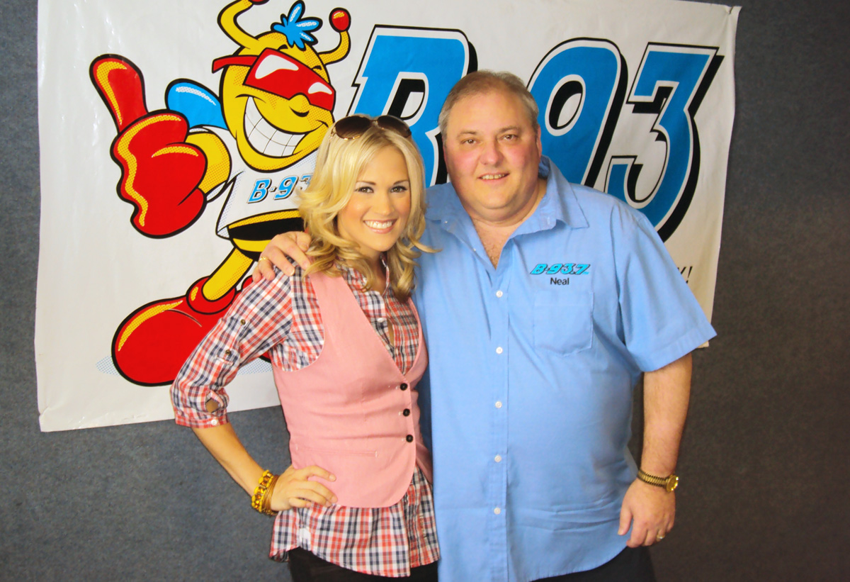 Carrie Underwood visits WBCT/Grand Rapids