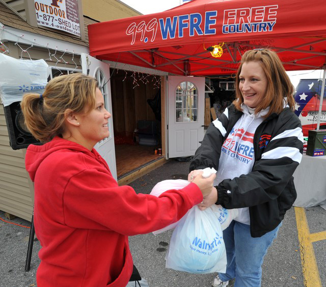 WFRE/Frederick, MD's Toys For Tots drive