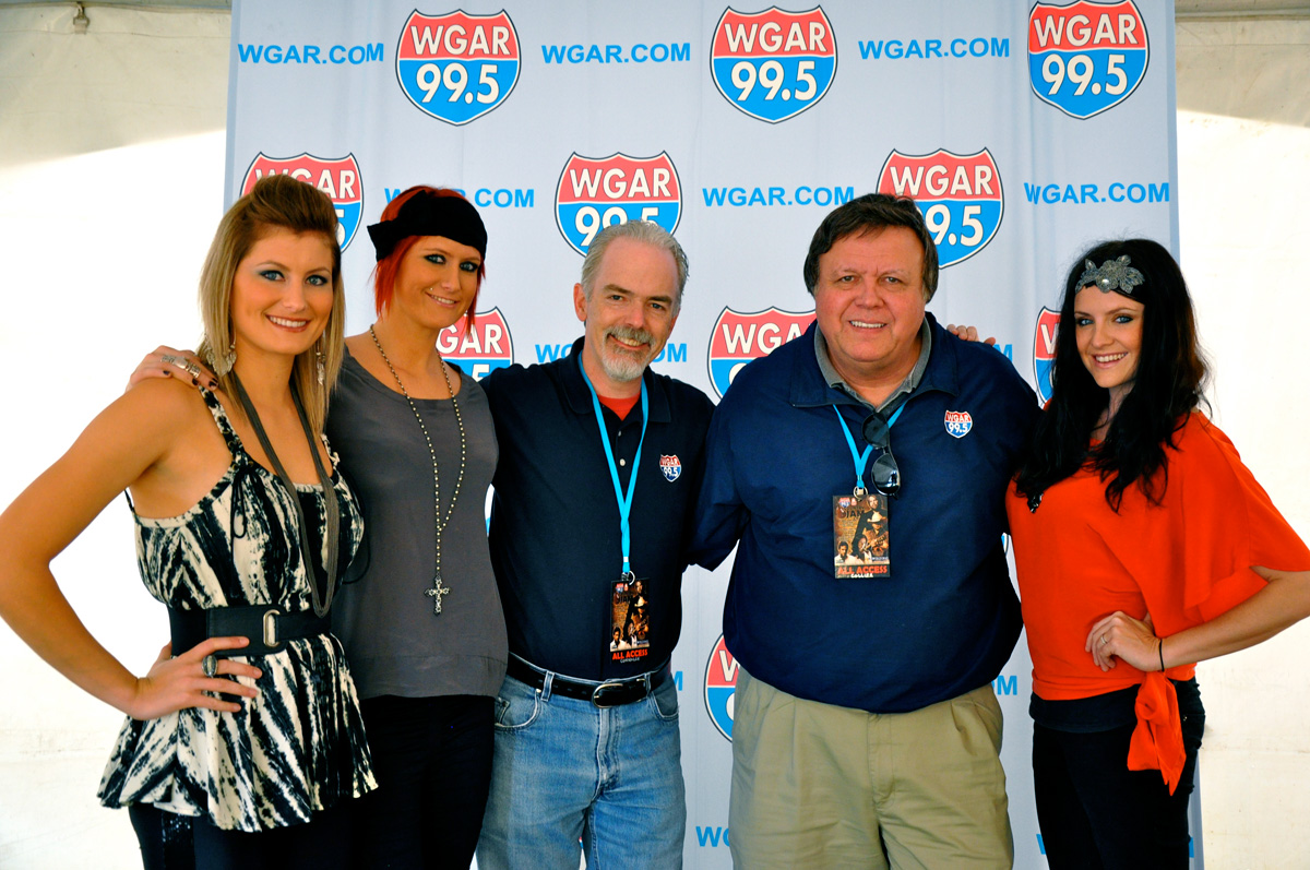 WGAR/Cleveland welcomes The McClymonts