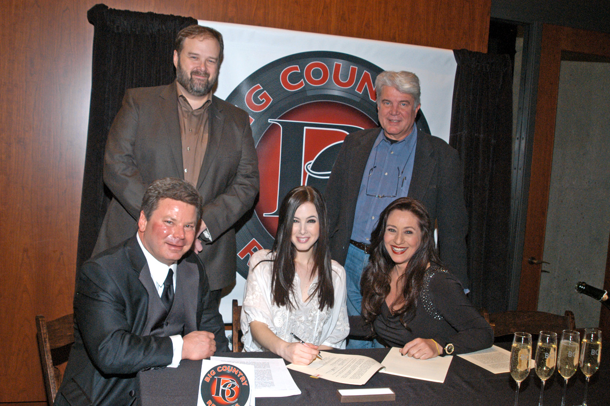 Morgan Tobias signs with Big Country Records