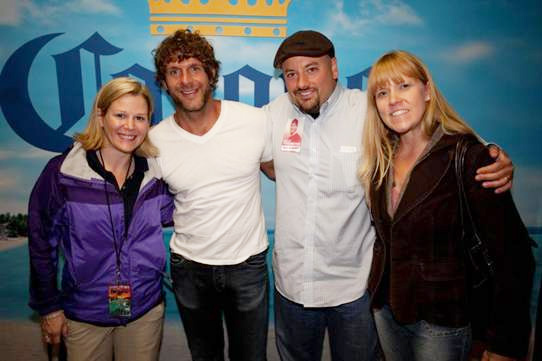 Billy Currington stops by Dial Global