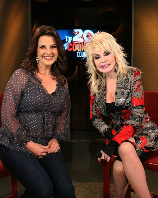 Dolly Parton stops by GAC-TV 