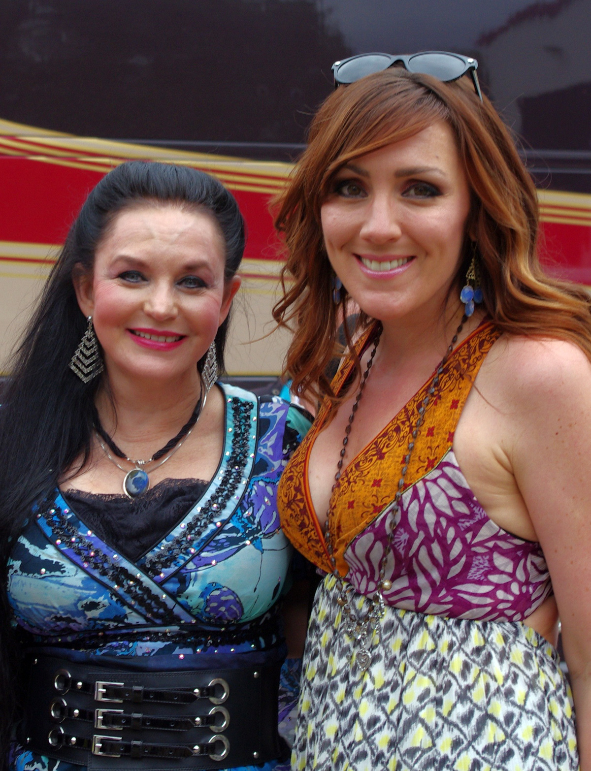 Crystal Gayle with Cathy-Anne McClintock