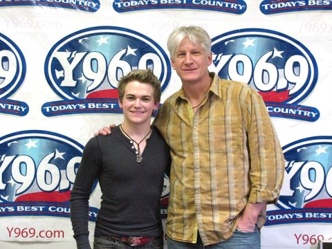 Hunter Hayes stops by KCCY/Colorado Springs