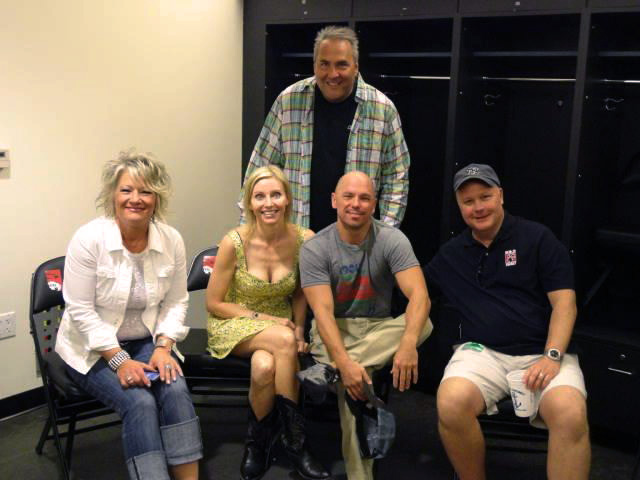 Kenny Chesney hangs with KUPL staffers