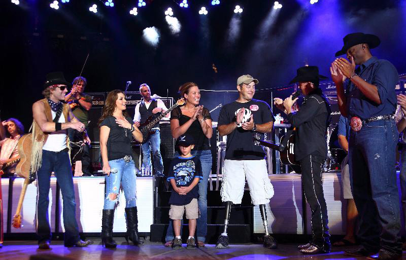 Big & Rich along with Gretchen Wilson a new home