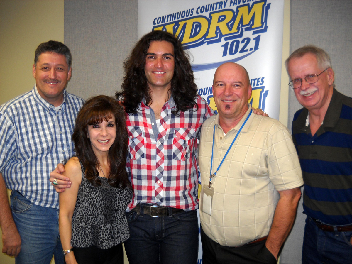 Andy Gibson visits WDRM/Huntsville, AL