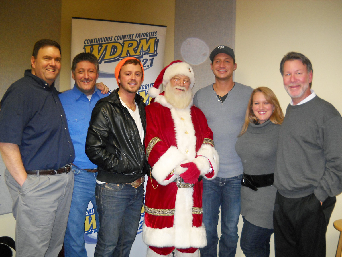 Love and Theft perform for WDRM open house