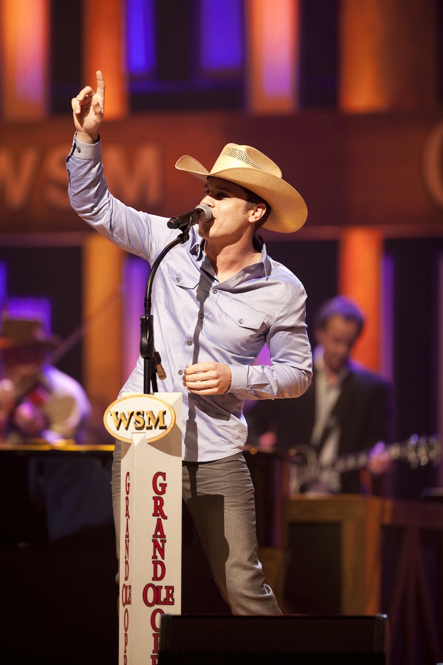 Dustin Lynch performs at the Opry