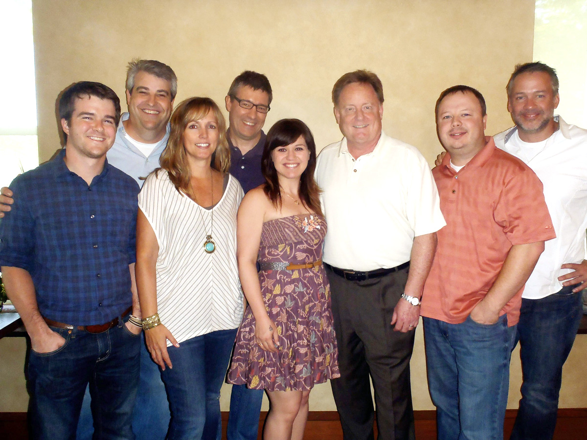 Kelly Clarkson with RCA staffers