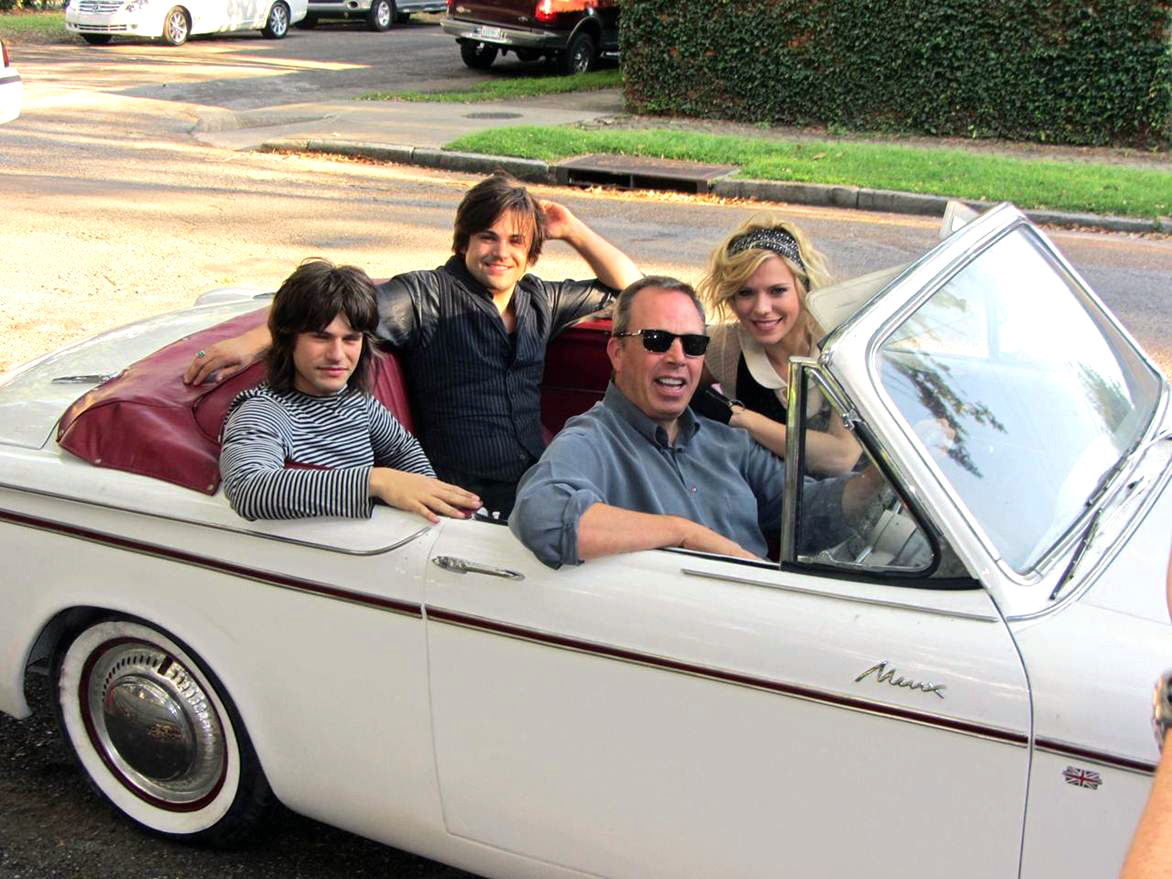The Band Perry enjoyed an "afternoon drive"