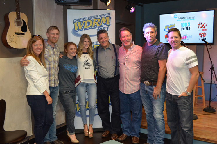 The Henningsens stoped by WDRM