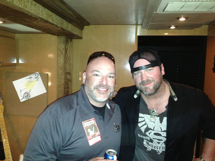 Lee Brice stops by WBEE