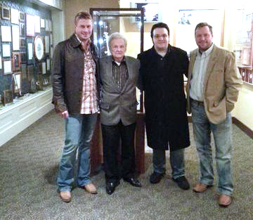 Ralph Stanley signs with Moonstruck Management 