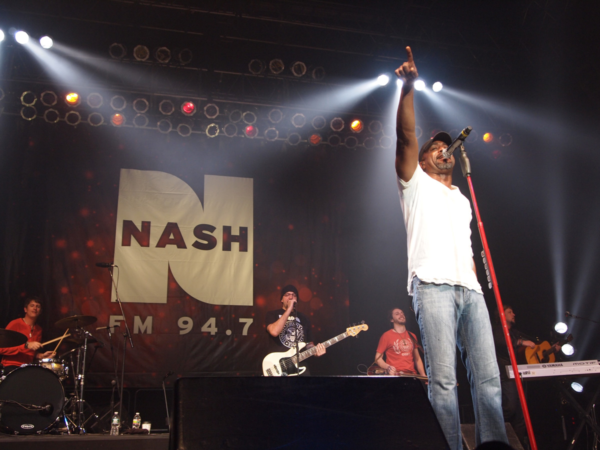 Darius Rucker preformed at WNSH's "Nash Bash'