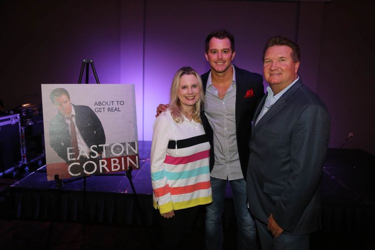Universal Music Group, Nashville, Mercury Nashville, Easton Corbin, Baby Be My Love Song, About To Get Real