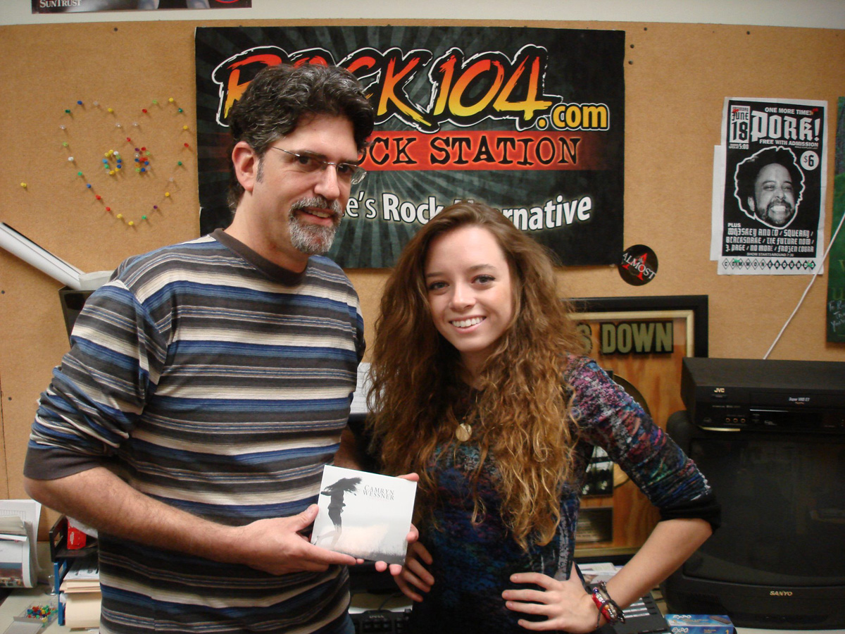 Camryn Wessner stops by Rock 104/Gainesville, FL
