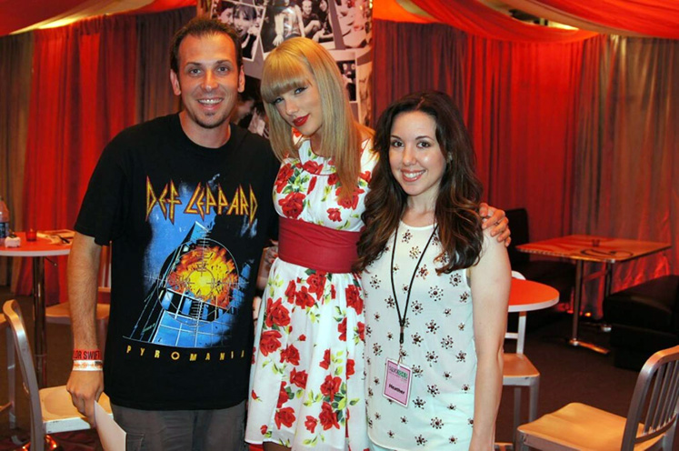 Taylor Swift with WSJO staffers