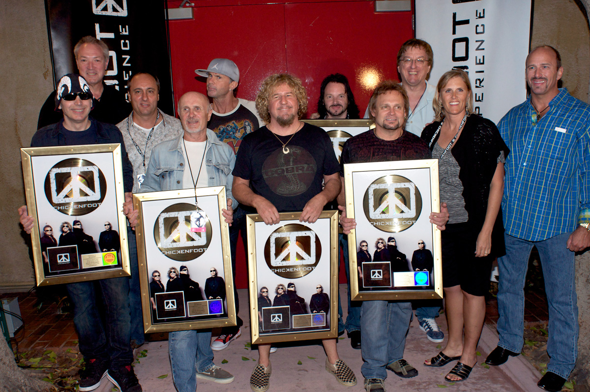 Chickenfoot goes Gold