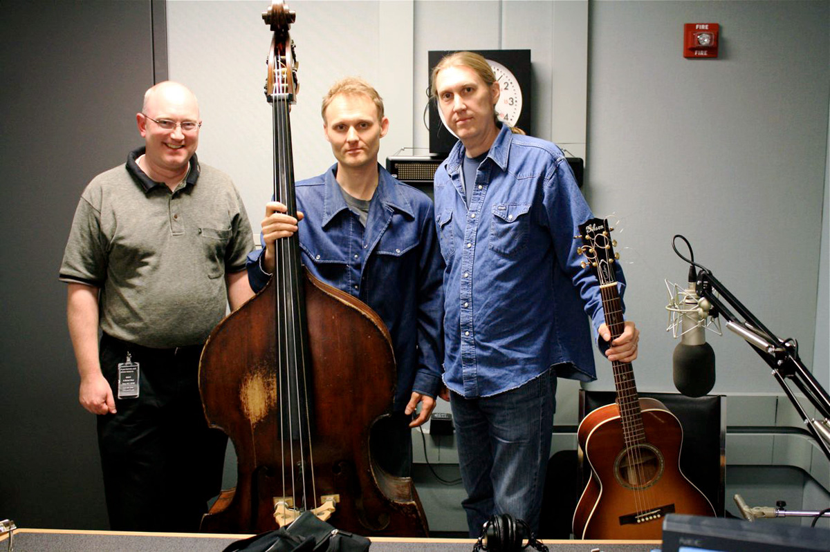 The Wood Brothers stop by WMHT/Albany