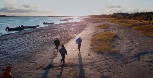 Portugal.  The Man lança curta-metragem em apoio à saúde dos nativos do Alasca